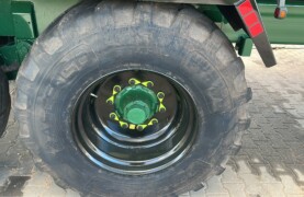 686440DC-470D-4F0F-A809-0E2F25691F3C