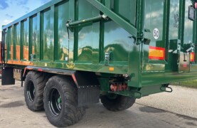 9FAEAA90-4E89-4350-9D15-EDB0B9DE3003